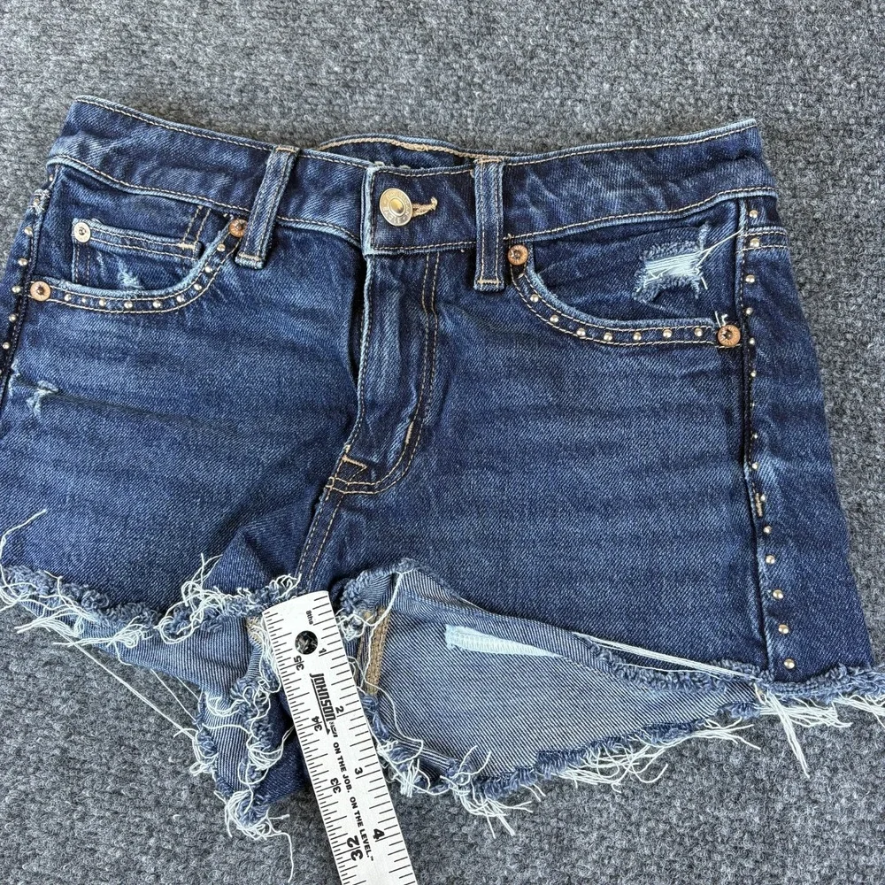 American Eagle Outfitters Cut Off Shorts Women 26x4 Blue Denim Cotton Frayed Hem
